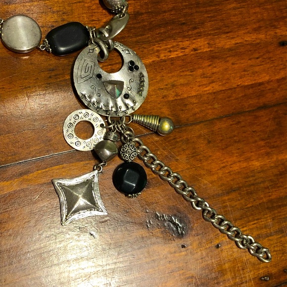 ☀️ Silver and Black Chunky Boho Necklace 21” Length - Picture 2 of 8